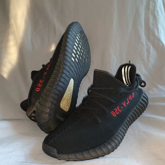 Yeezy 350V2 Breds - Picture 2 of 4